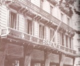 <div class=lightGallery-captions><p>Fachada Plaza Cataluña 1944</p><p>Imágenes recogidas para centenario (FACHADAS, UNIDADES MÓVILES, FOTOS DE ARCHIVO)</p><h4>Material cedido por 151 - ASEPEYO</h4><span>1944</span></div>